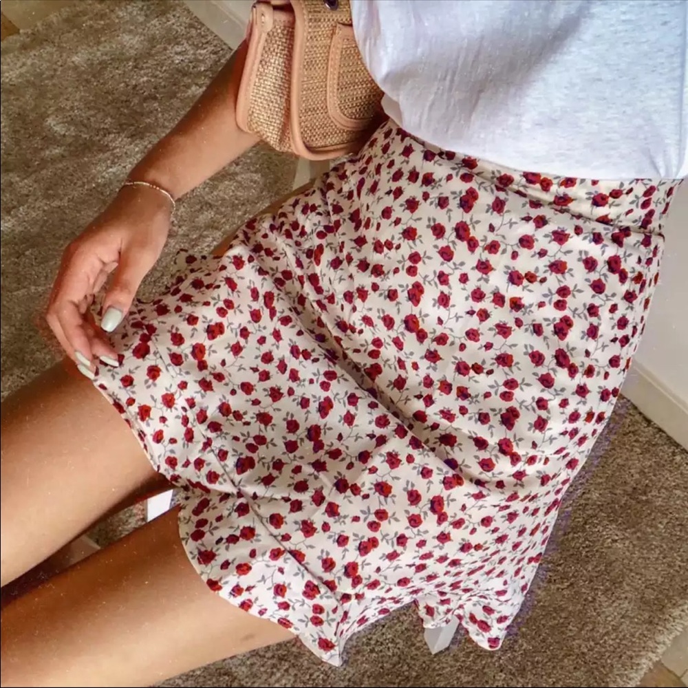 Floral rose skirt